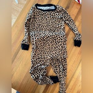 Little Sleepies leopard prince bamboo 2 piece pajamas. Size 18-24 Months